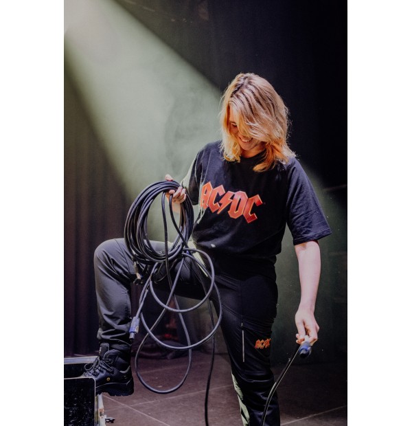 Unisex AC/DC T-särk, must/punane - Pilt 10